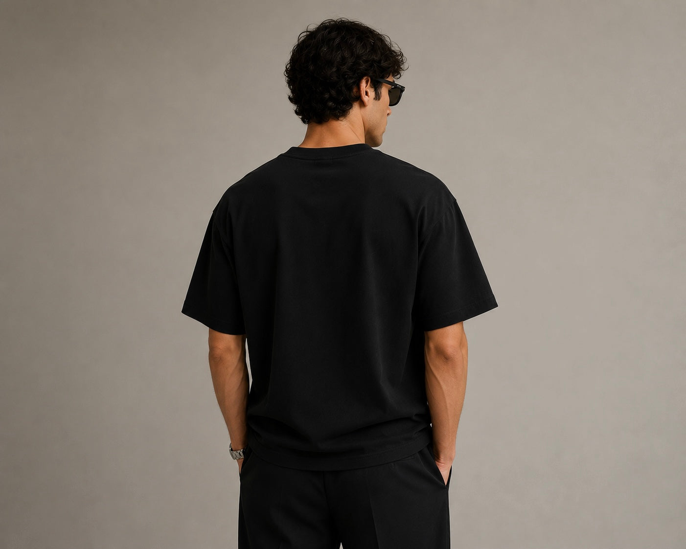 Signature Essential Black